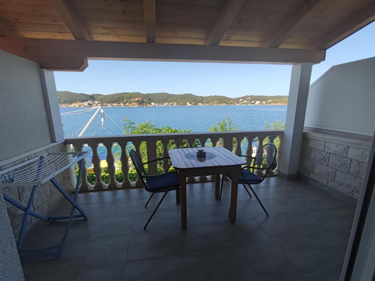 Apartmani Andela Kordic Supetarska Draga Exterior photo